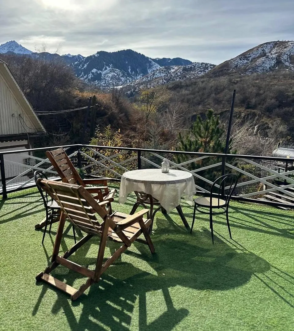 Dobri Dom Villa Almaty Chalet