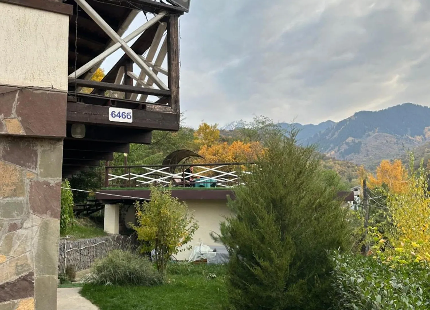 Dobri Dom Villa Almaty Chalet
